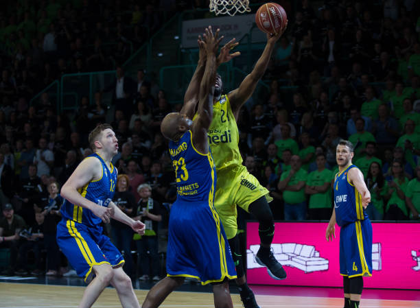 更加注重前 更加注重前