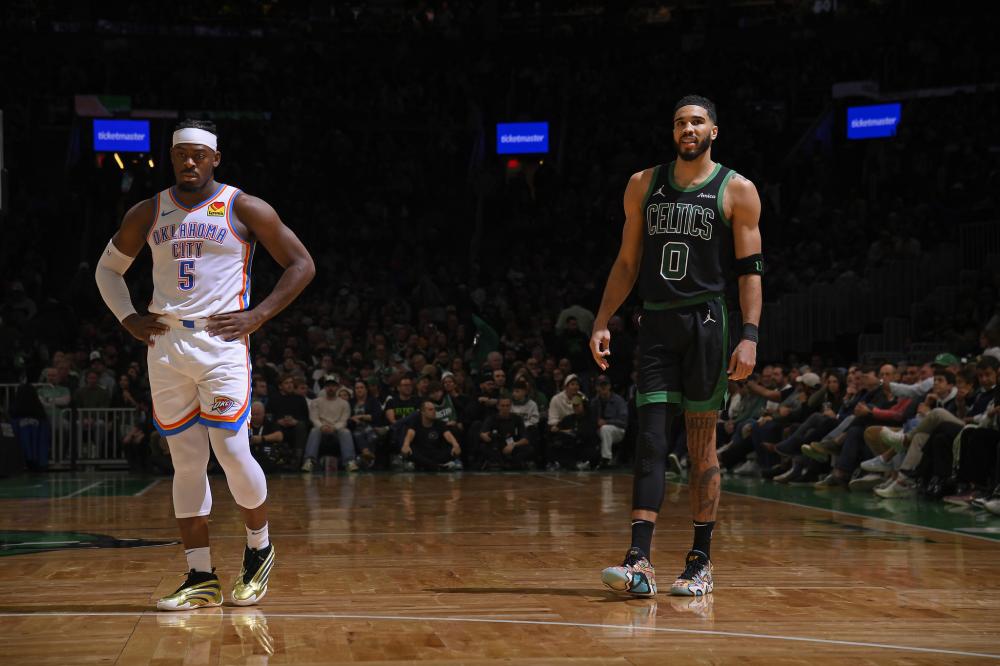 也重塑了自 也重塑了自