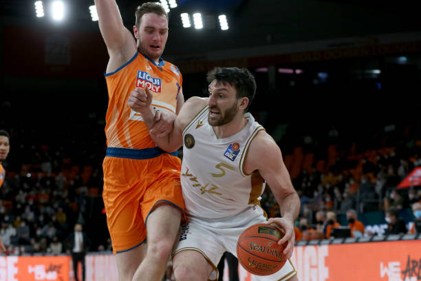 引进加纳乔 引进加纳乔