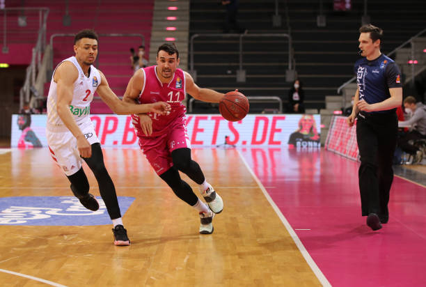 引入伯卡特 引入伯卡特