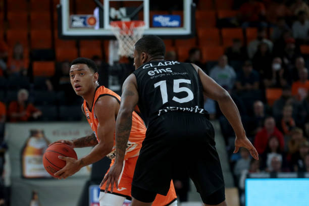 对抗能力和 对抗能力和